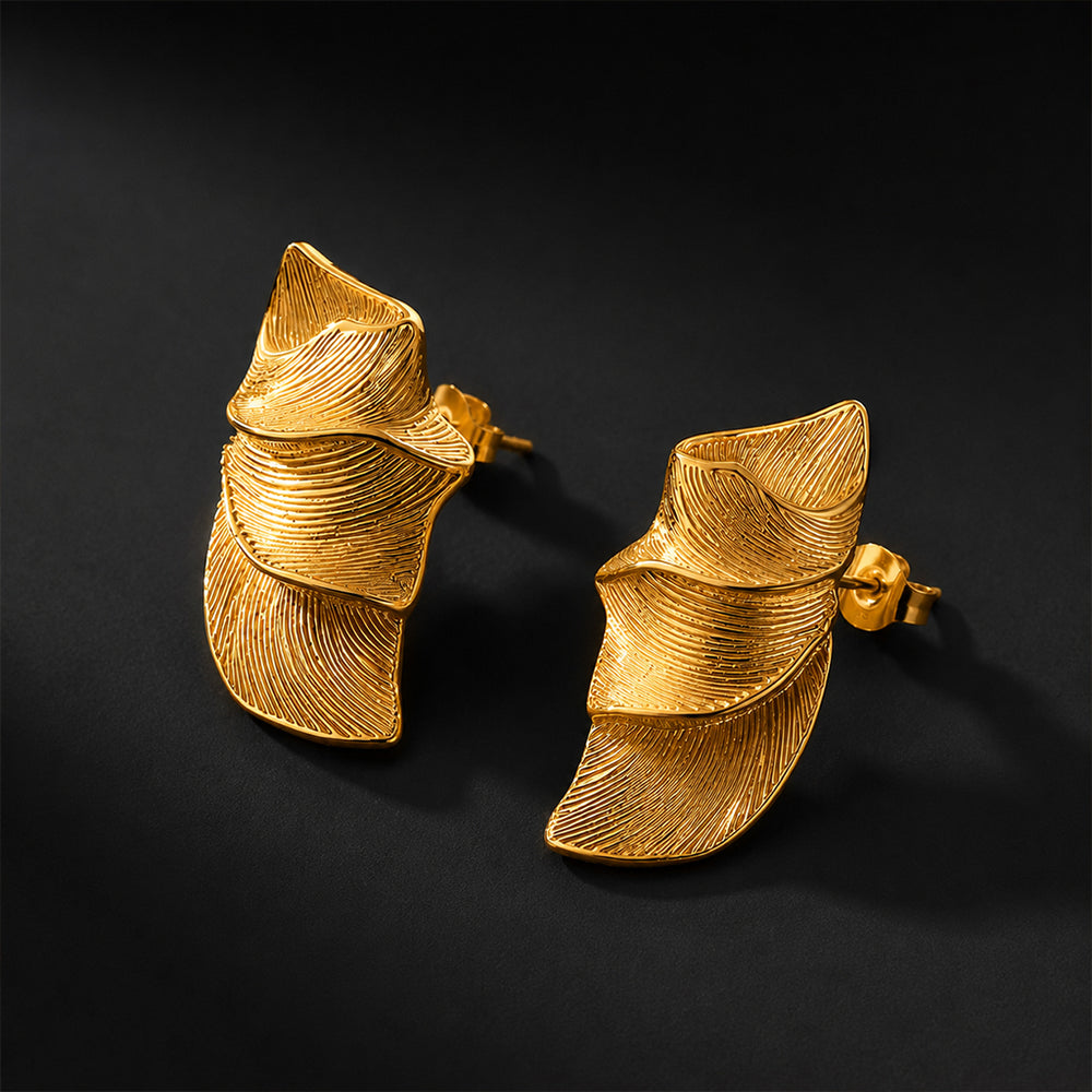 Beauteast Folded Form Stud Earrings