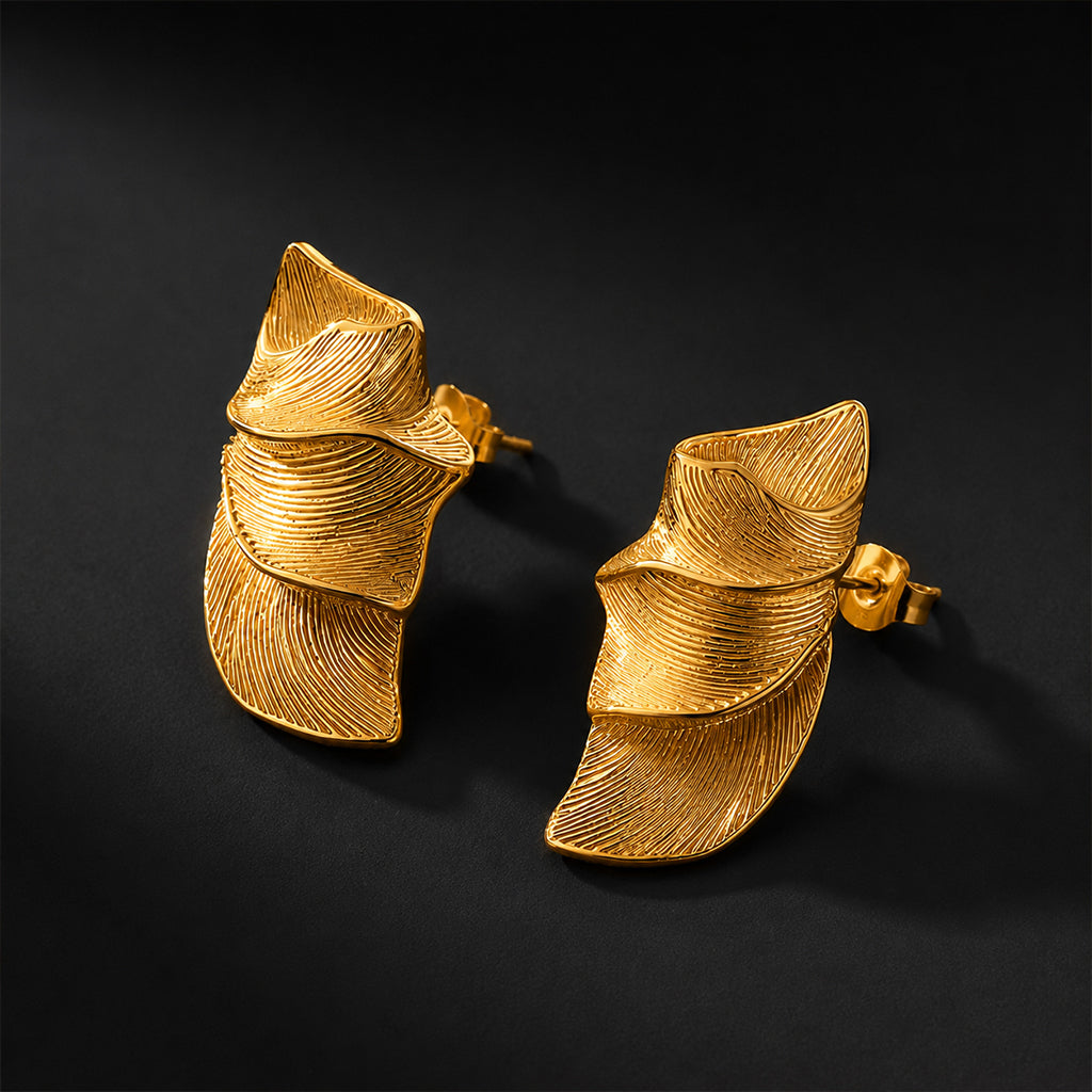 Beauteast Folded Form Stud Earrings