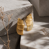 Beauteast Folded Form Stud Earrings
