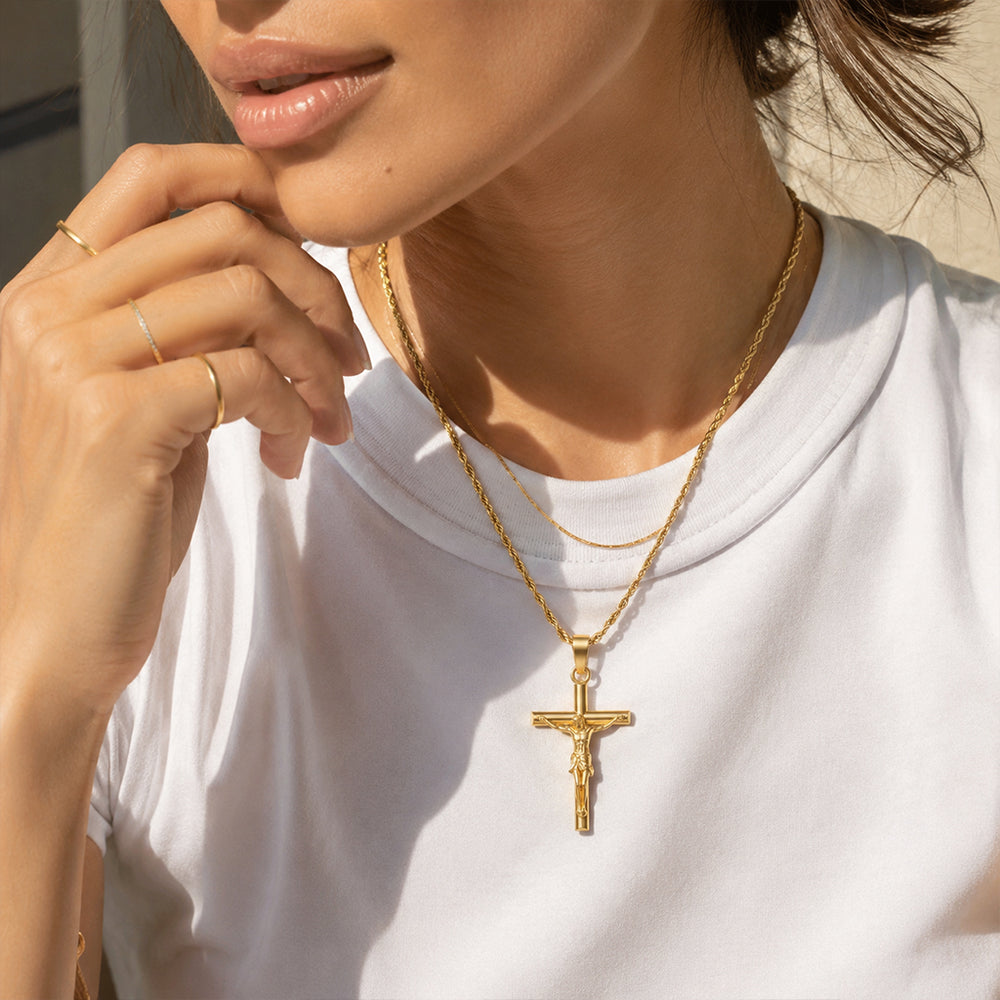 Beauteast Crucifix Pendant Necklace