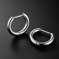 Beauteast D-Form Titanium Hoop Earrings