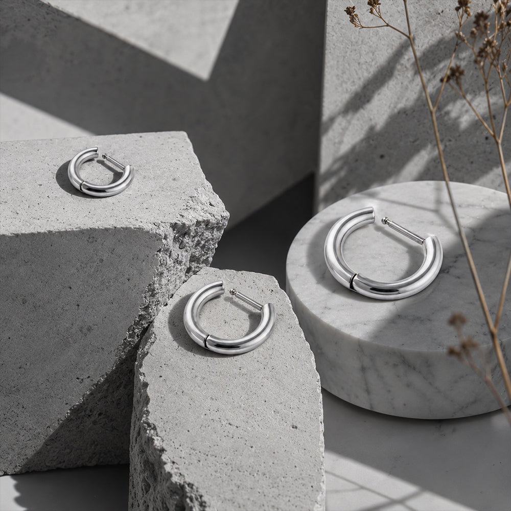 Beauteast D-Form Titanium Hoop Earrings