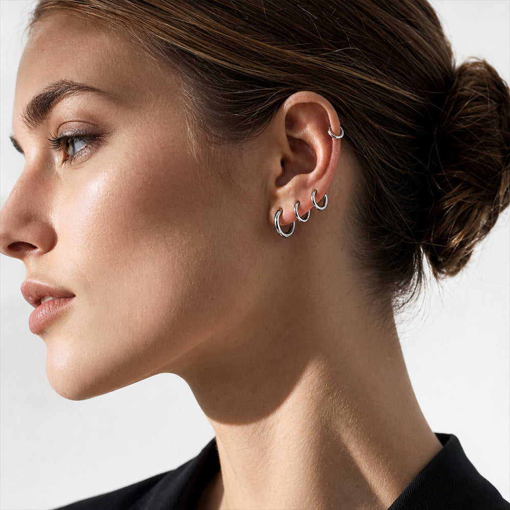 Beauteast D-Form Titanium Hoop Earrings