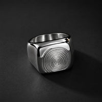 Beauteast Mark Signet Ring