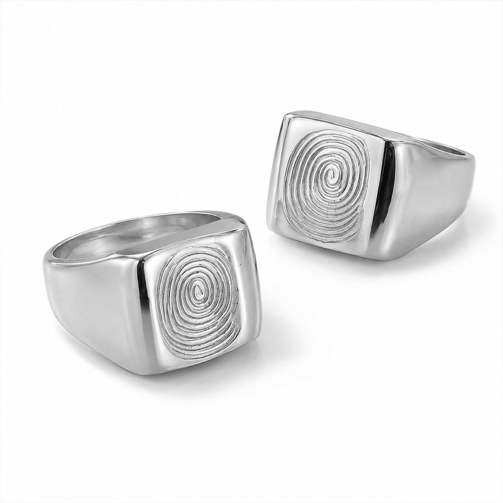 Beauteast Mark Signet Ring